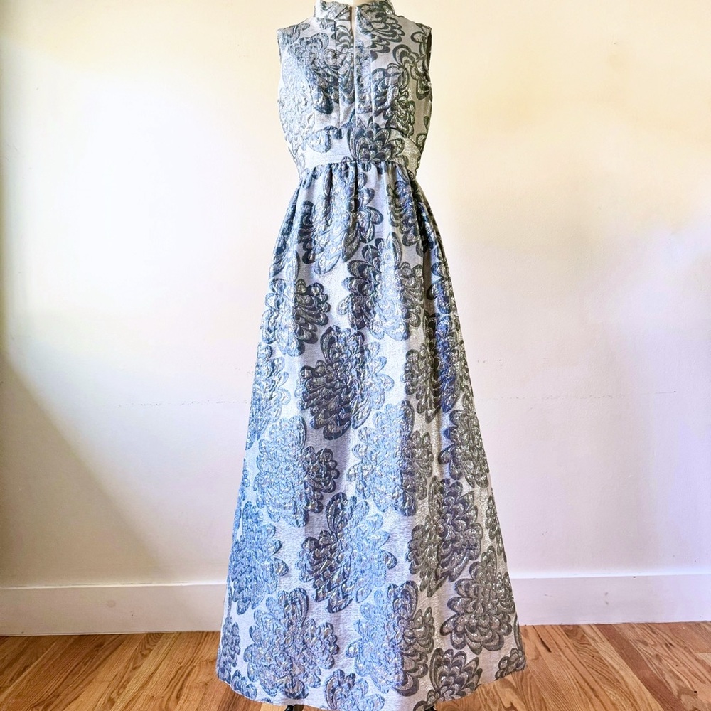 Vintage 60’s silver metallic lurex brocade maxi dress / gown. Bow. Glam. Hostess